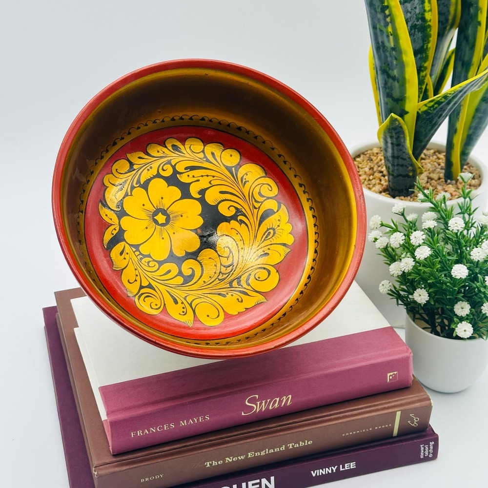 Vintage USSR Khokhloma Hand Painted Wood Lacquer Floral Bowl Gold Red 8"